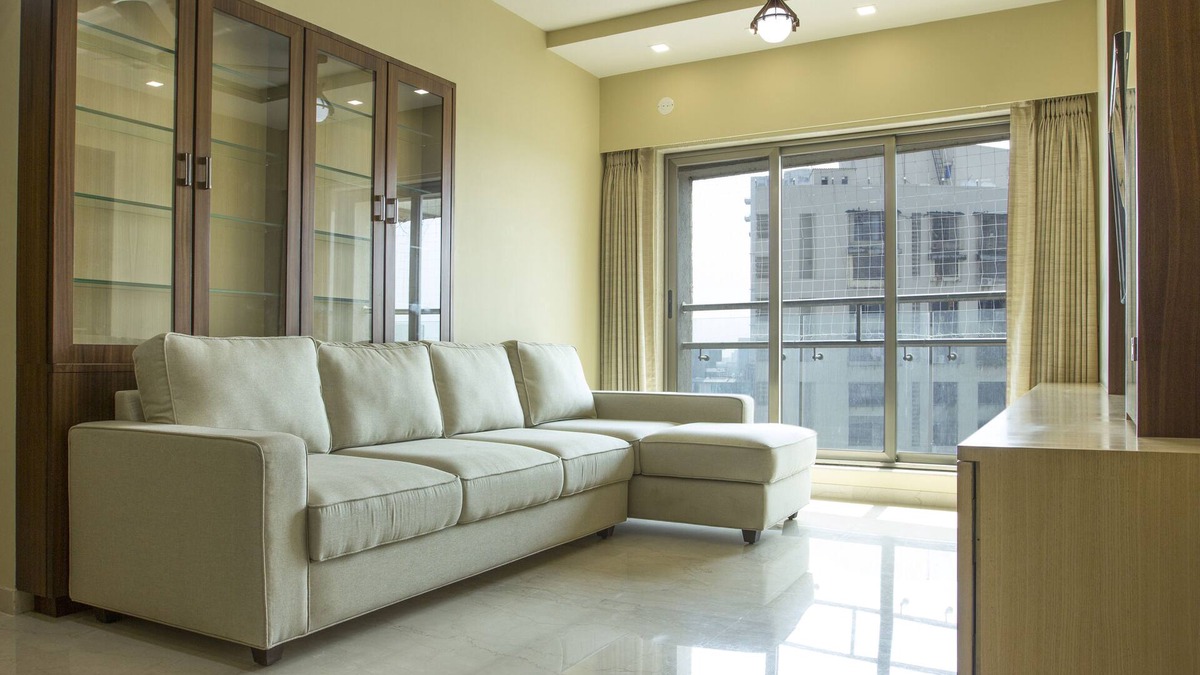 Jogeshwari West Apartment | Spacious 3BHK 220 sq.m. Apartment in the Heart of Mumbai at Andheri West