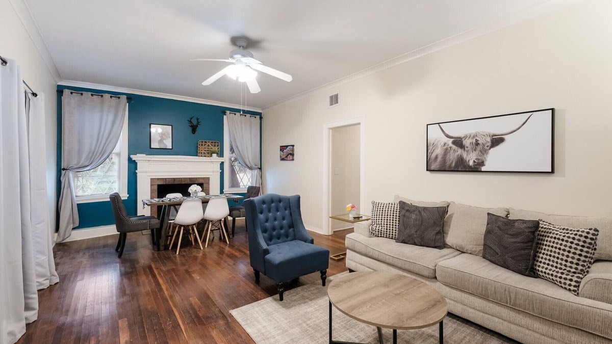 Alta Vista Condo | Spacious 3BR/2BA 1st Floor Apt in Historic Alta Vista, SA, 20% Off! Free Parking