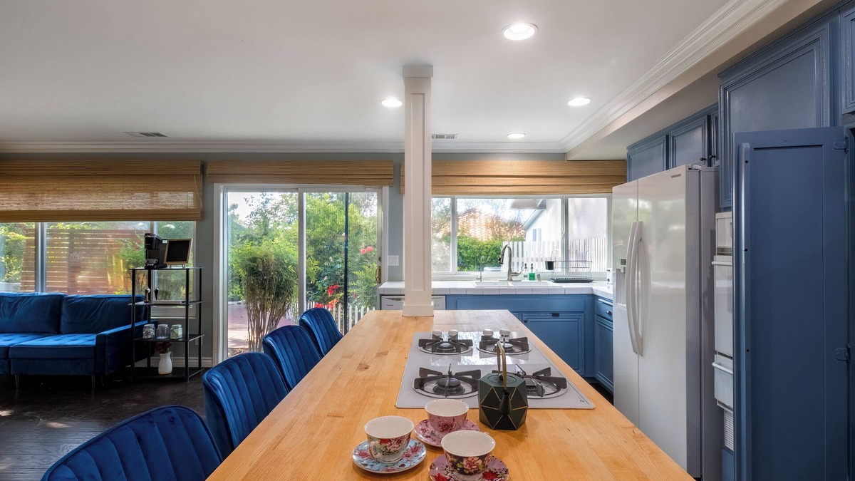 Estates at Canyon Crest House | Spacious 3BR/2BA Hilltop Retreat: Arcade & Gym!