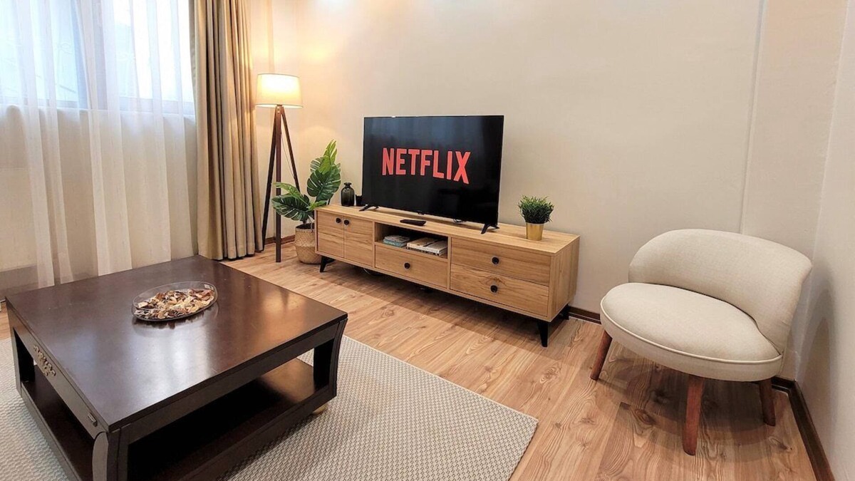 Cihangir Apartment | Spacious 3BR Apartment at Taksim