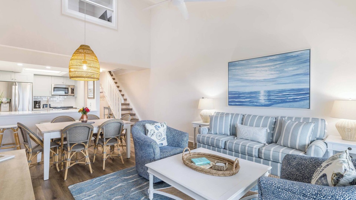 Captiva Apartment | Spacious 3BR Beach Villa Steps away from the sand – Ultimate Beach Vacation