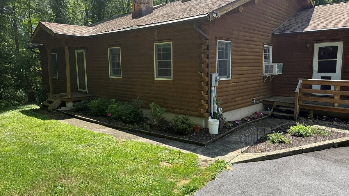 Bethel Cabin | Spacious 3BR Home with Fire Pit, Loft & Private Patio