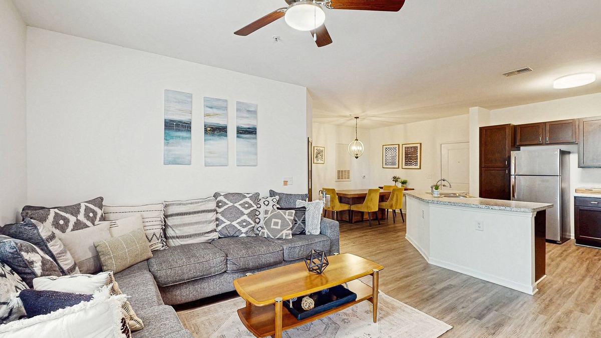 Goose Creek Condo | Spacious 3BR in Pet Friendly Walkable Resort with a Pool
