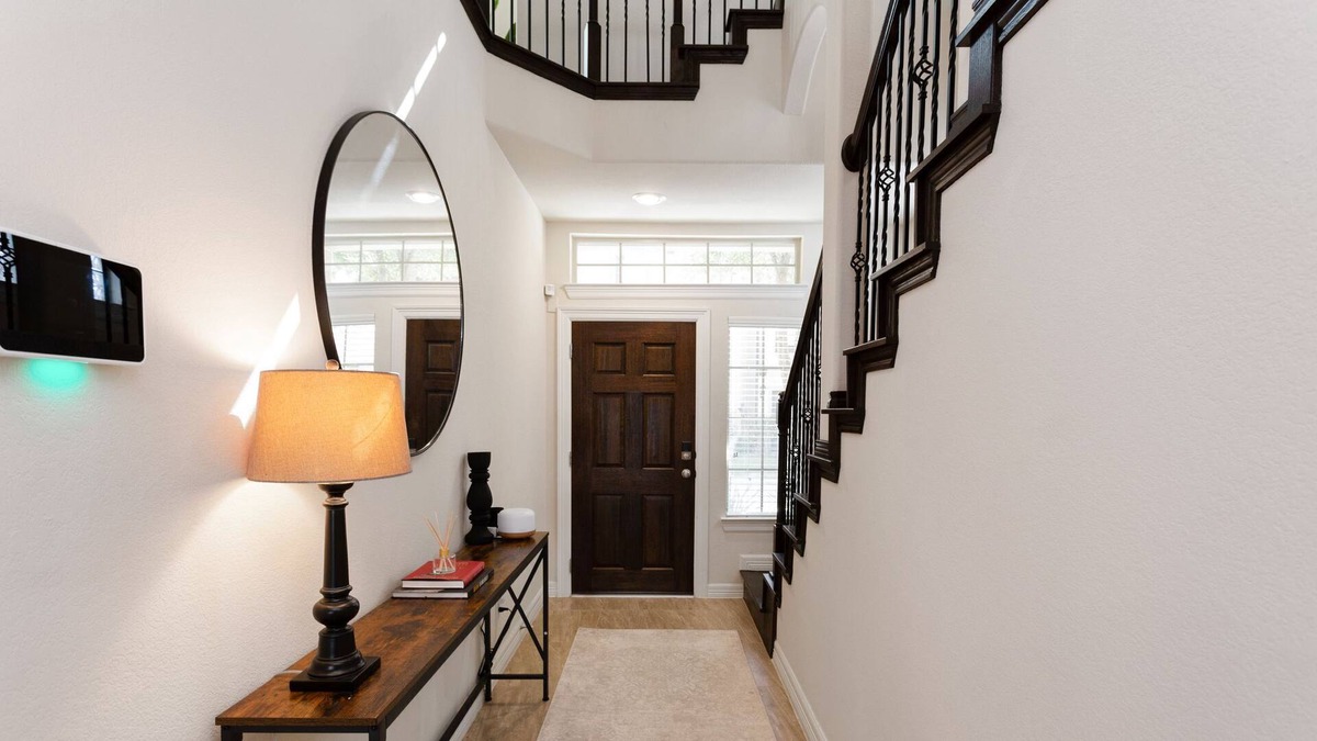 Spring Shadows House | Spacious 3BR in Vibrant Houston