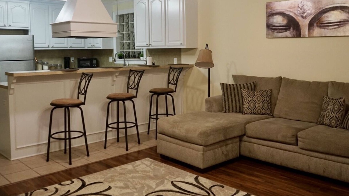 Highlands - Perkins House | Spacious, 3BR Mins from LSU Stadium