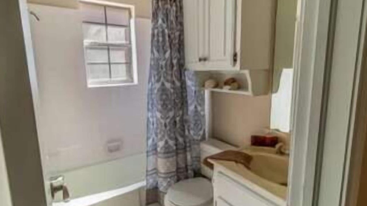 Broken Arrow House | Spacious 3BR Ranch |Pet-Friendly |Near ExpoCenter