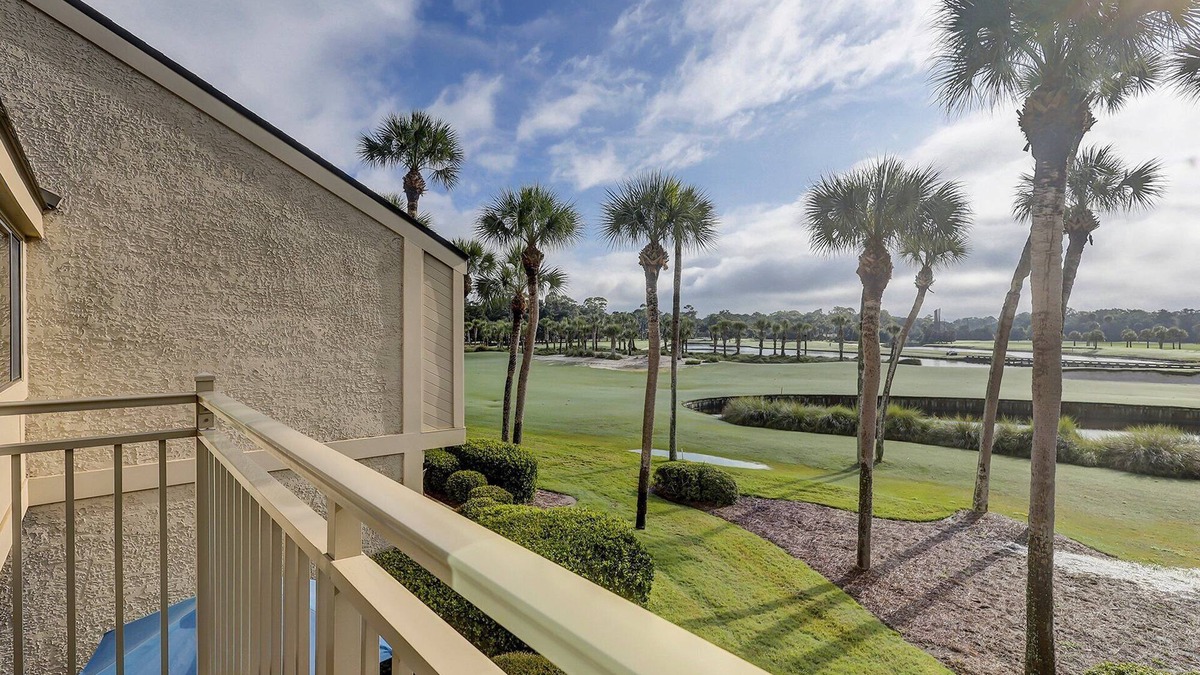 Sea Pines Villa | Spacious 3BR, 3.5BA villa in Sea Pines, Hilton Head Island, perfect for families.