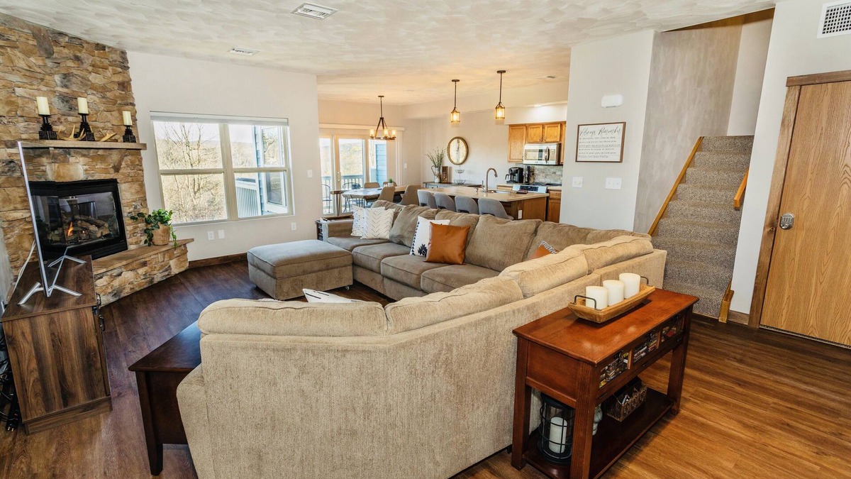 Seven Springs Condo | Spacious 4 Bed 4 Bath Condo at Seven Springs