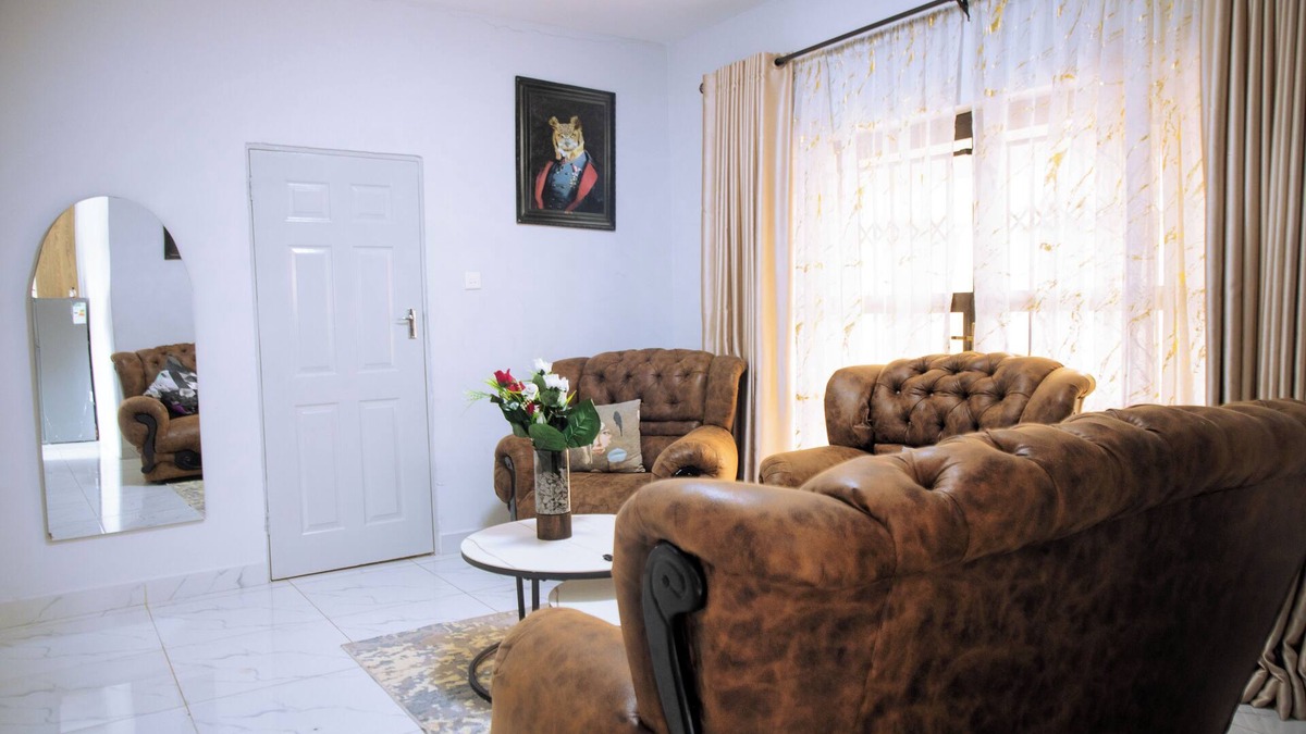 Masvingo Apartment | Spacious 4-Bed Self-Catering Apartment in Masvingo – Ideal for Families & Groups