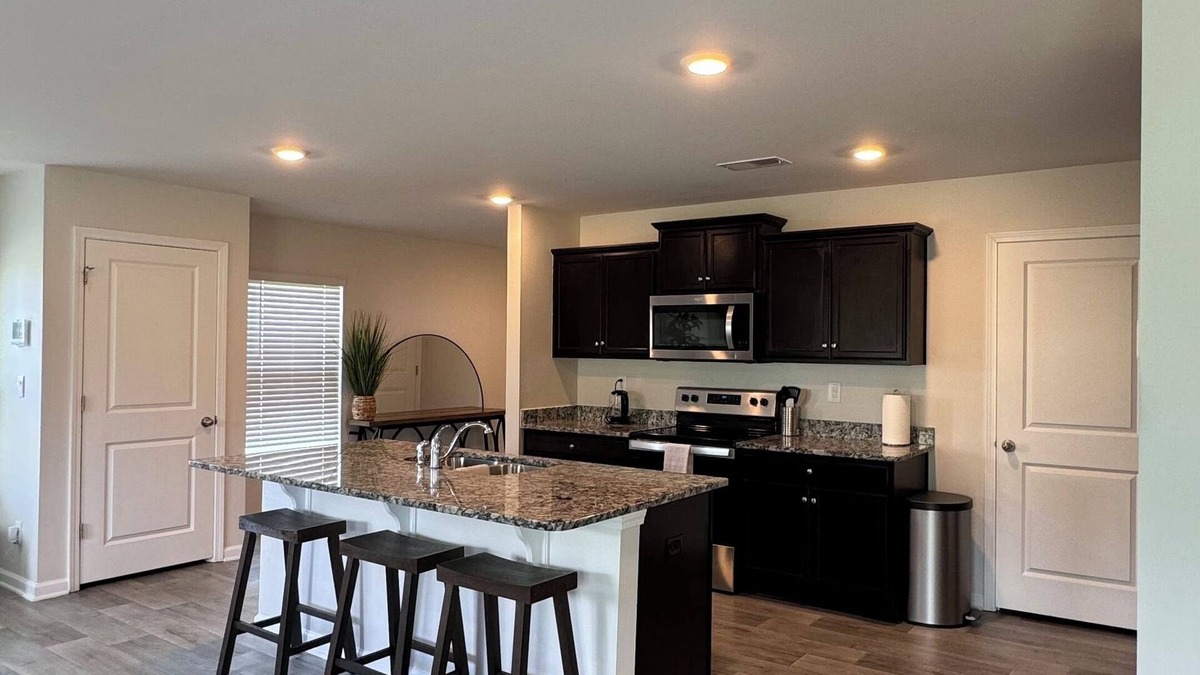 Boiling Springs House | Spacious 4-bedroom building in lovely Boiling Springs with WiFi, AC