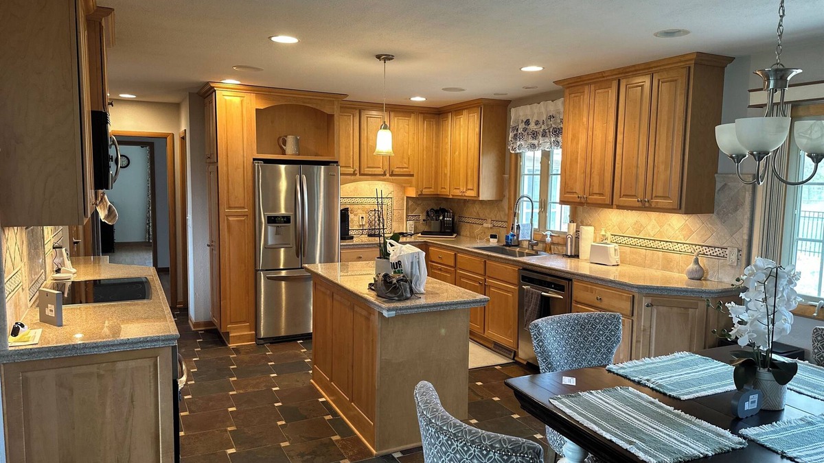 Menomonee Falls House | Spacious 4-bedroom house in terrific Menomonee Falls with WiFi, AC