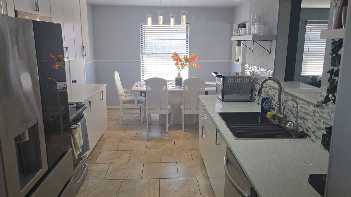 Wichita Falls House | Spacious 4-bedroom house in charming Wichita Falls near airbase with WiFi, AC