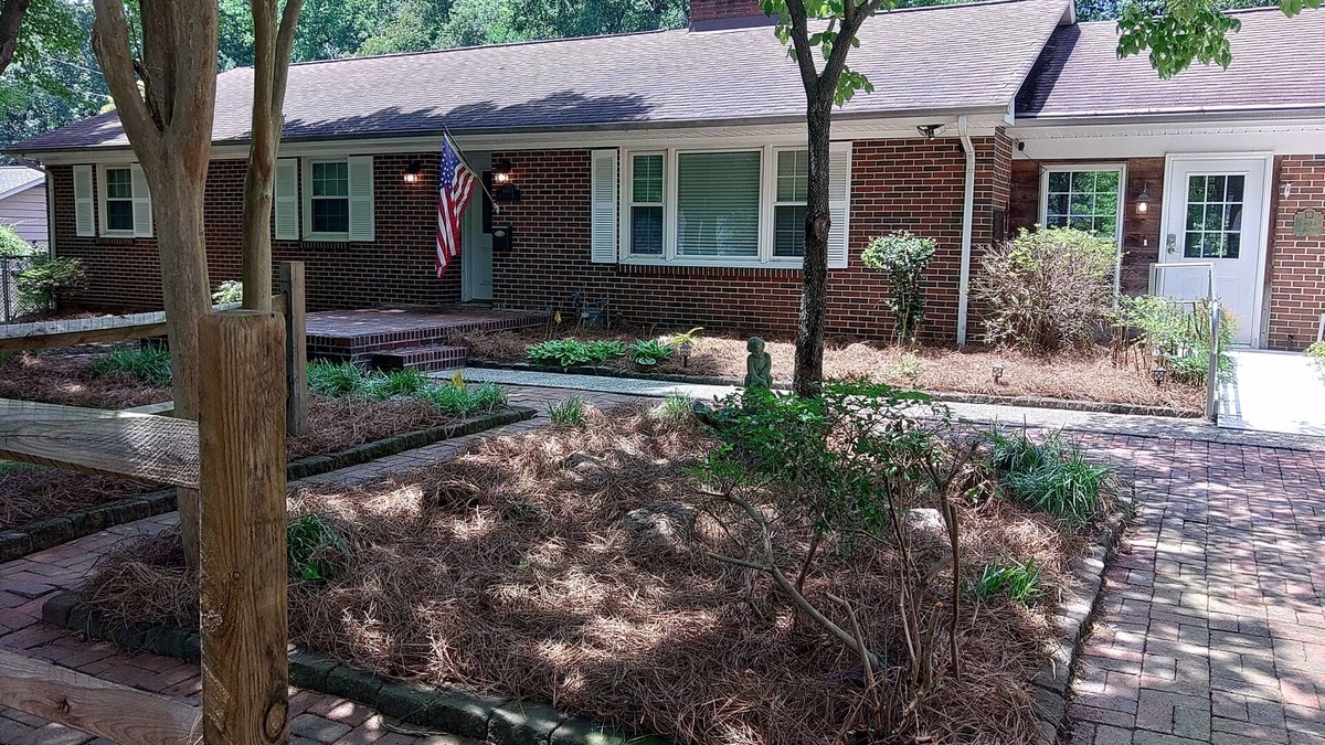 Winston - Salem House | Spacious 4-bedroom house in charming Winston-Salem with WiFi and fenced in yard.