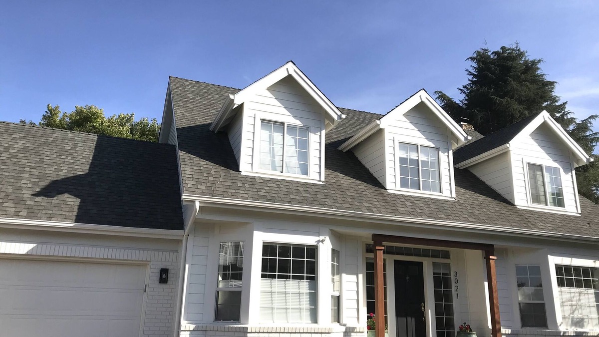 Central Oregon House | Spacious 4 bedroom 3bath House Near Campus. NCAA DISCOUNT