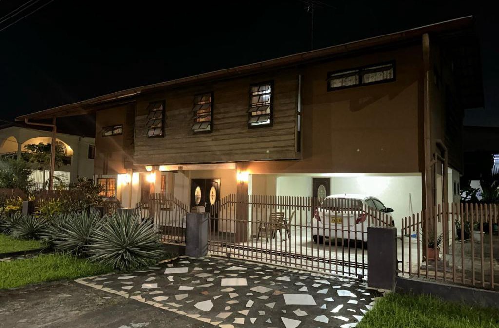 Paramaribo House | Spacious 4-Bedroom Family Home