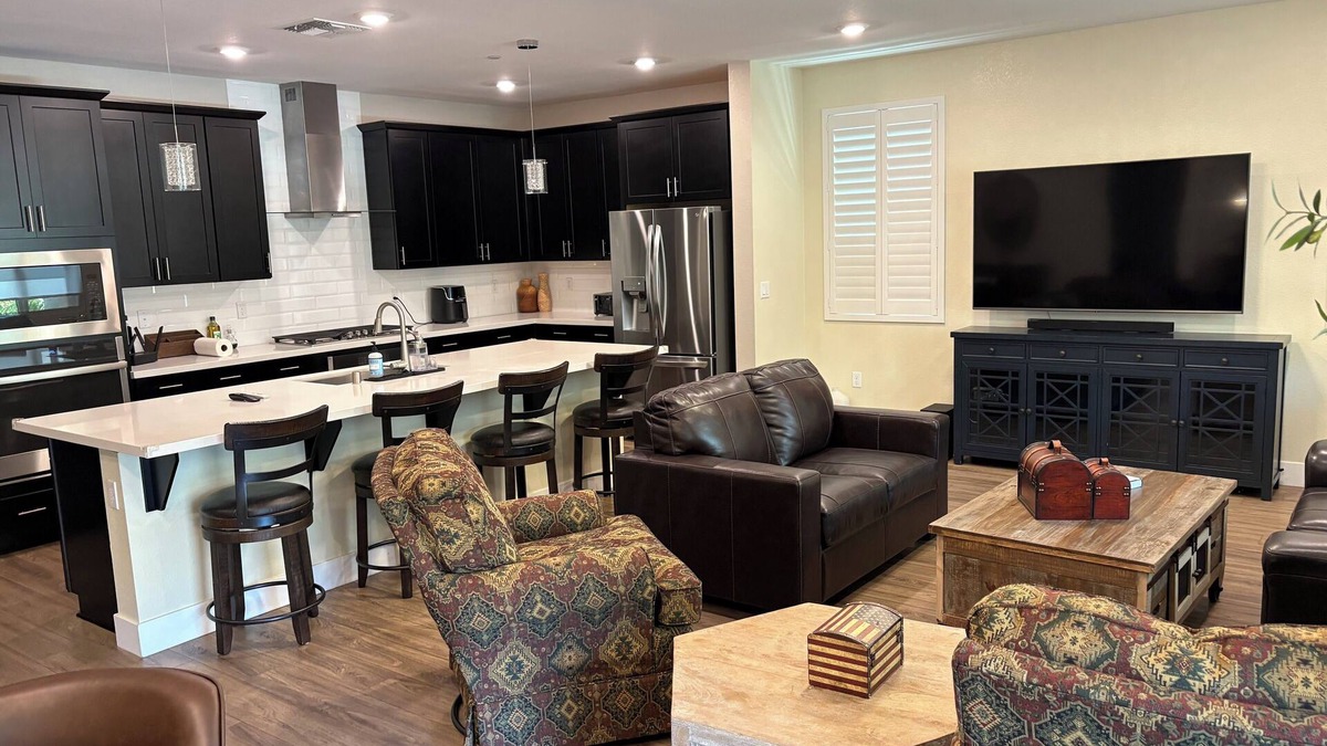 Elk Grove House | Spacious 4-bedroom house in lovely Elk Grove with AC and Tesla CHARGER!