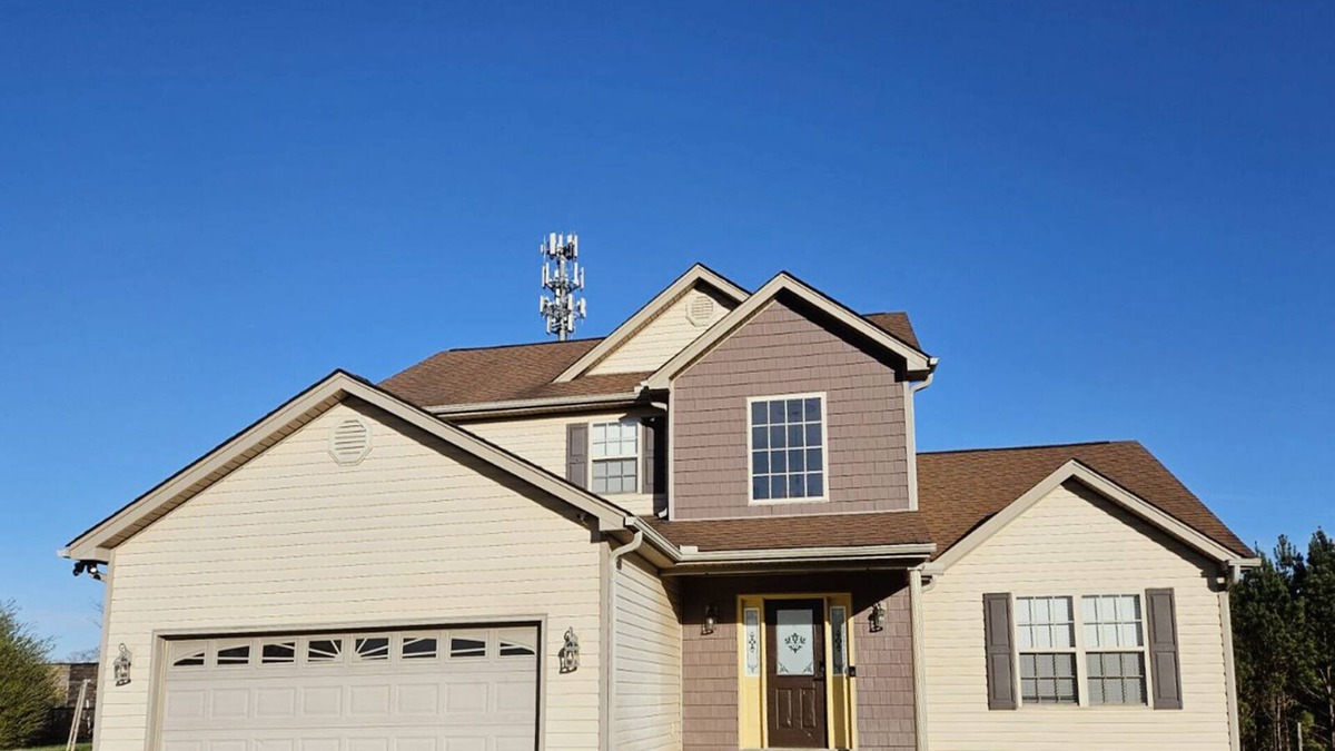 Woodruff House | Spacious 4-bedroom home in private nature