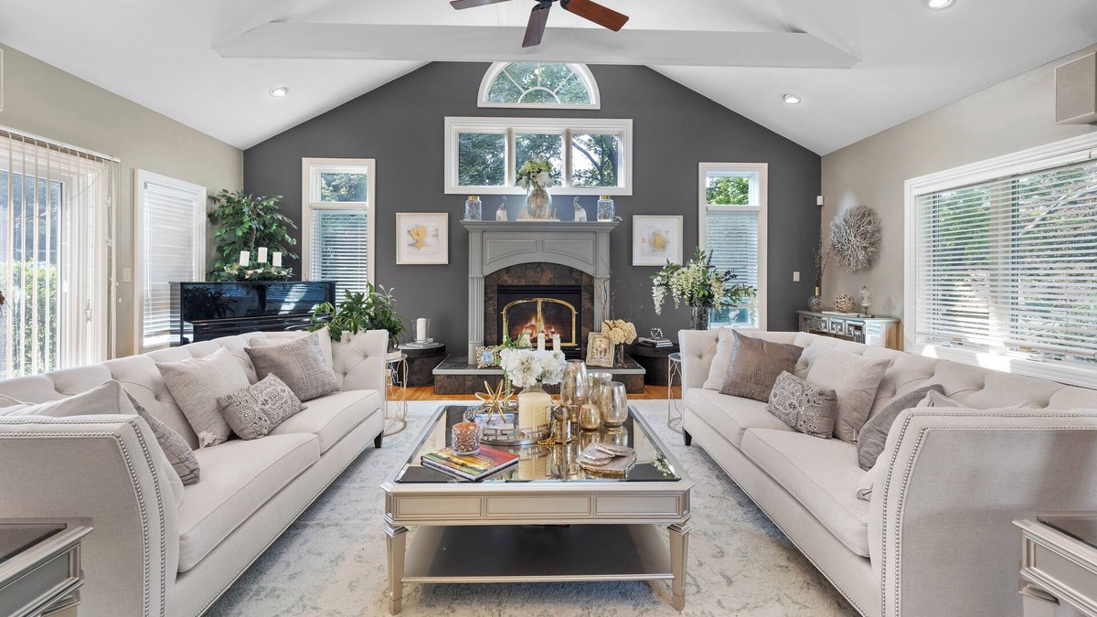 Cortland West House | Spacious 4-bedroom house with AC, WiFi in peaceful Cortland