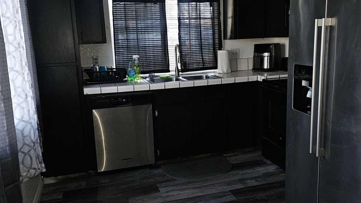 Stockton House | Spacious 4-bedroom house with AC, WiFi in enjoyable Stockton