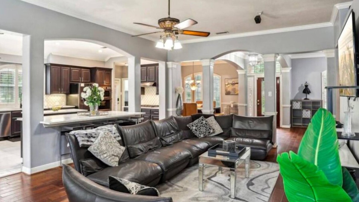Cypress House | Spacious 4-bedroom house with AC, WiFi in peaceful Cypress