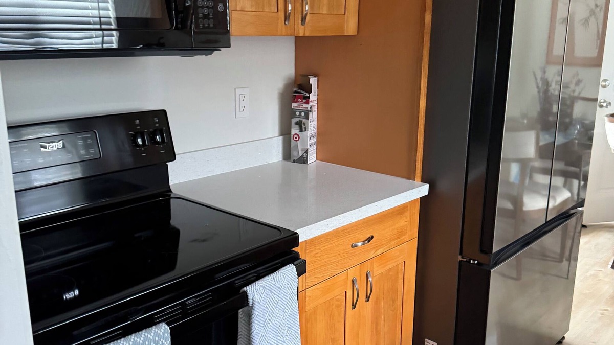 Everett House | Spacious 4-bedroom house in amazing Everett with WiFi