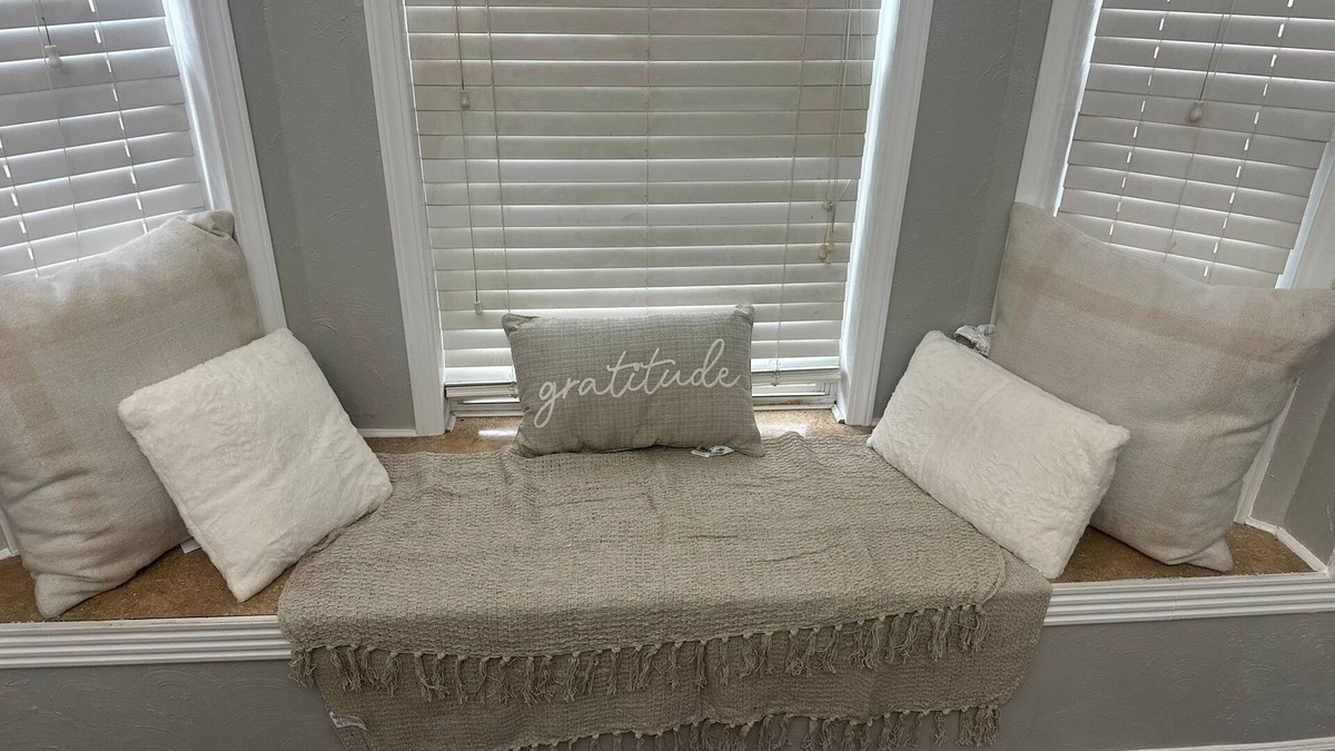 Southeast Houston House | Spacious 4-bedroom house in marvelous Houston with AC, WiFi