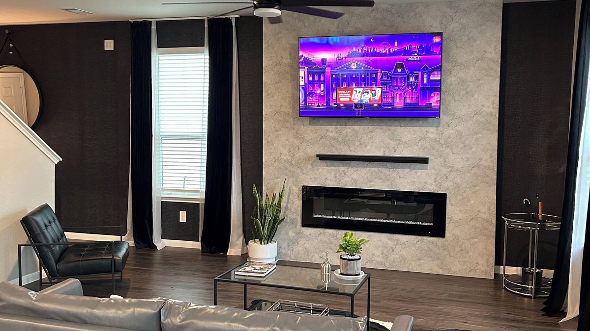 Southeast Houston House | Spacious 4-bedroom house in cool Houston with WiFi, AC