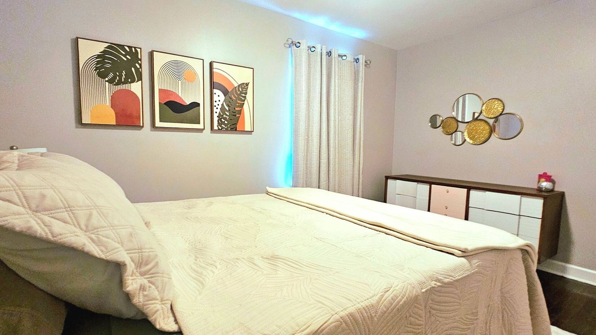 Crown Point House | Spacious 4-bedroom 2-bathroom house in charming Crown Point