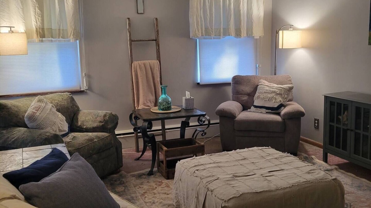 Steubenville House | Spacious 4-bedroom house in charming Steubenville with WiFi
