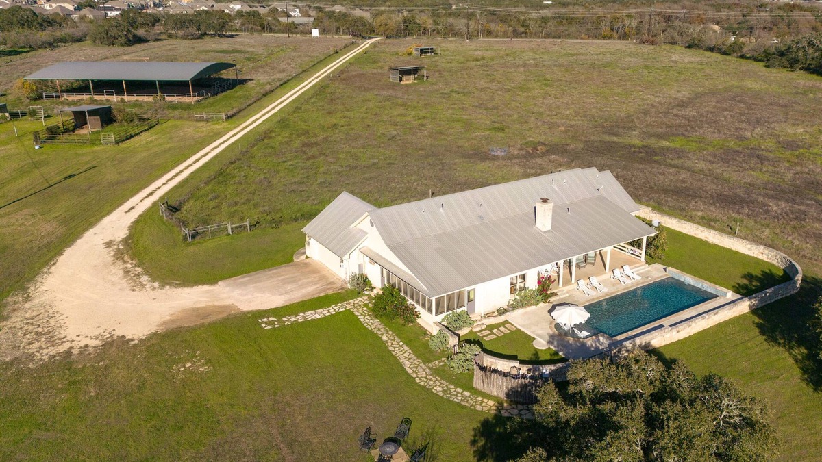 Kyle House | Spacious 4-bedroom vacation home just 19 minutes from Texas State University