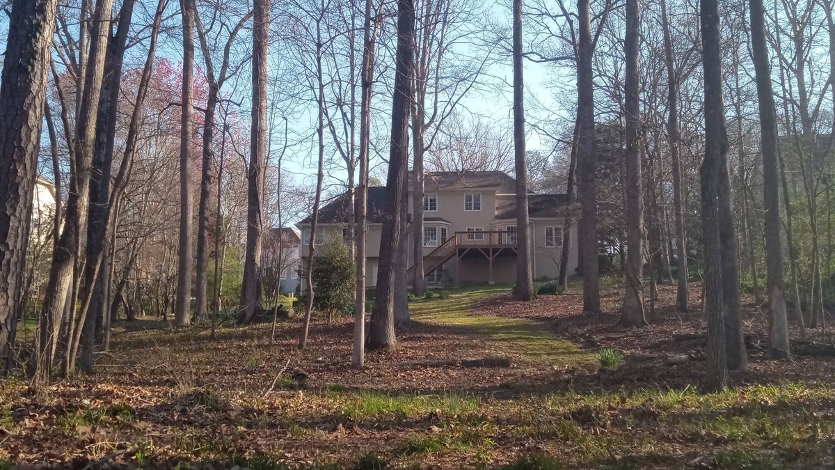 Snellville House | Spacious 5-bedrm house AC and WiFi in SnellvilleYellow River Wildlife Sanctuary.