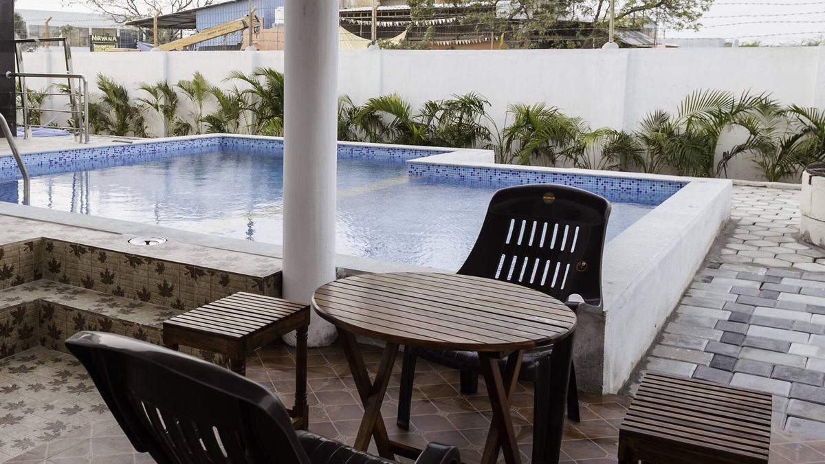 Mahabalipuram Villa | Spacious 5-bedroom villa with WiFi, AC,fabulous swimmingpool in Mahabalipuram