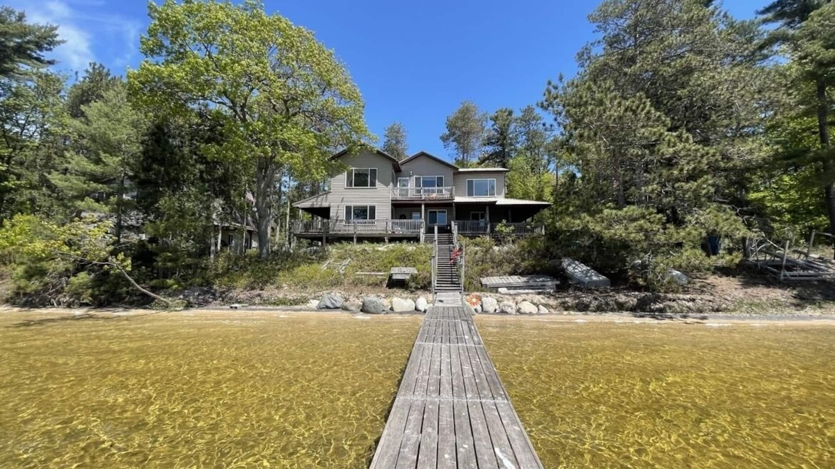 Beaver Island House | Spacious 5-Bedroom Beaver Island Lakehouse on Lake G-Wifi & Watercraft Included!