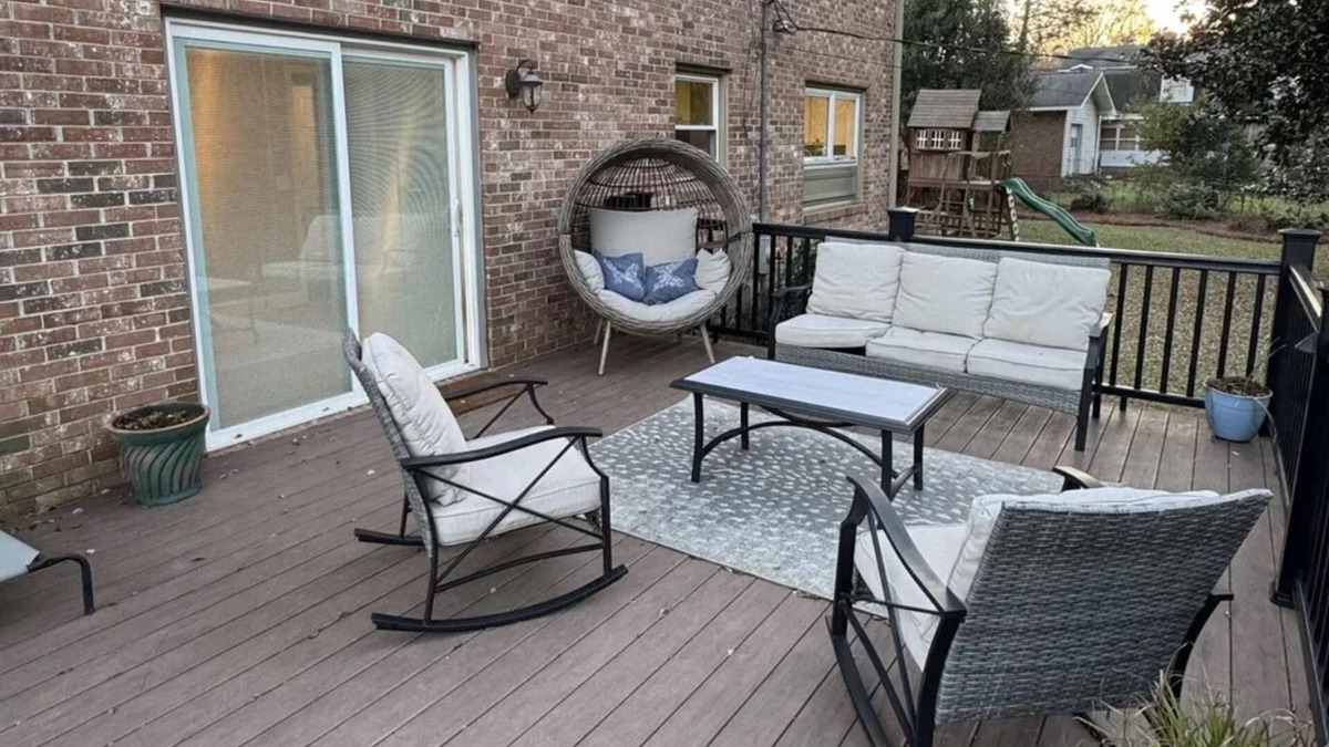 West Columbia House | Spacious 5-bedroom house in awesome West Columbia with WiFi, AC