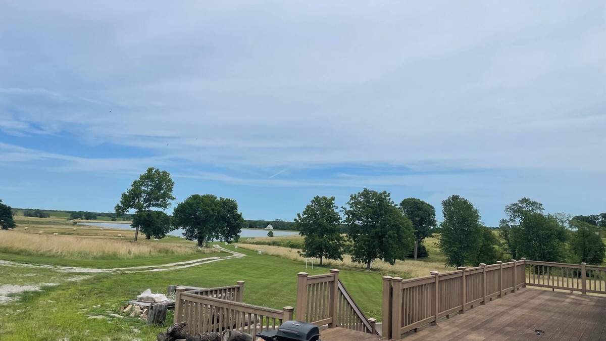 Drexel House | Spacious 5-bedroom house overlooking a serene 20 acre lake
