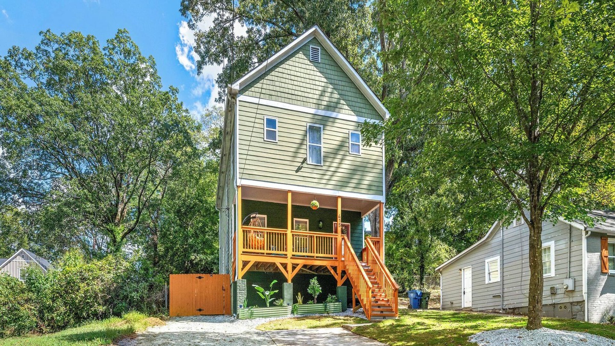 Atlanta House | Spacious 5-bedroom Oasis in the Heart of Atlanta