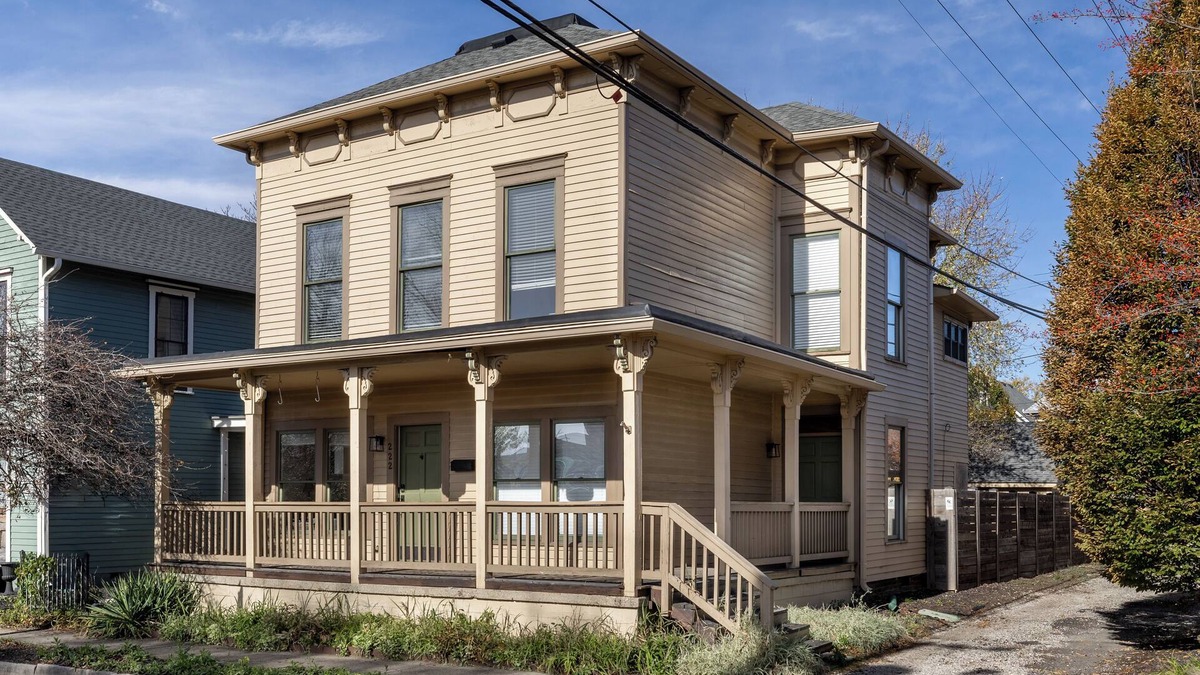 Old Northside House | Spacious 5-bedroom house in the heart of downtown Indianapolis