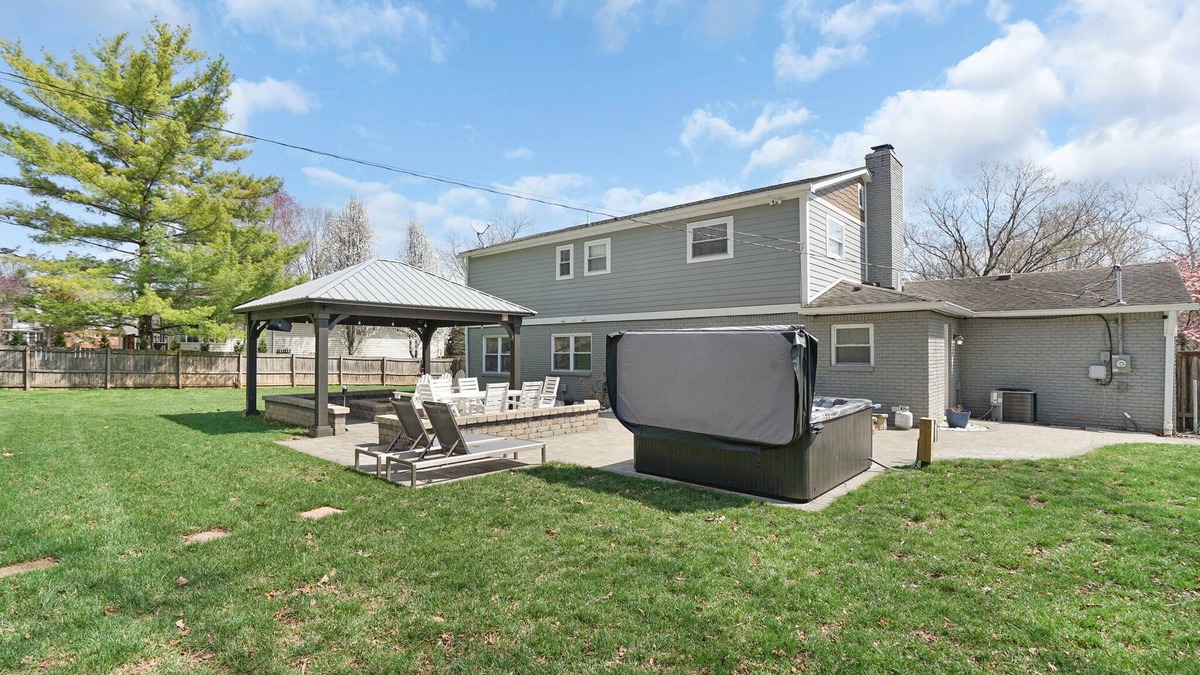 Indianapolis House | Spacious 5-bedroom house in delightful Indianapolis wit hot tub and gameroom!