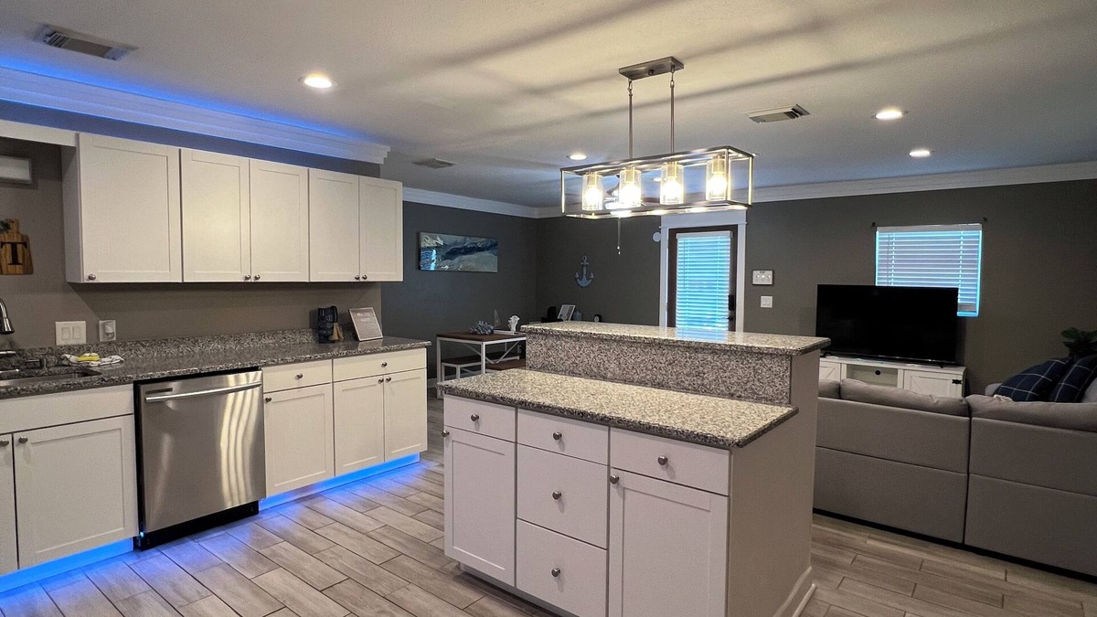 Highland City House | "Spacious 5-Bedroom Home with Versatile Living Areas and Private Pool