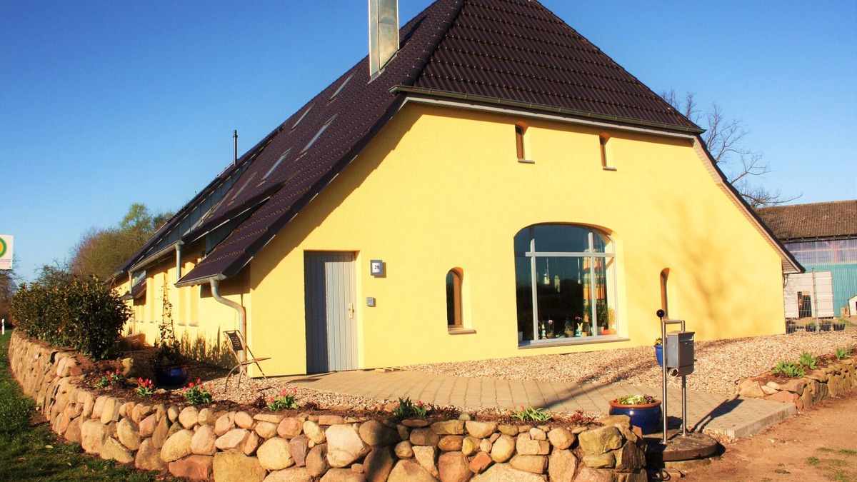 Seedorf Apartment | Spacious 5-star apartment on the Reuterteich farm in a secluded location
