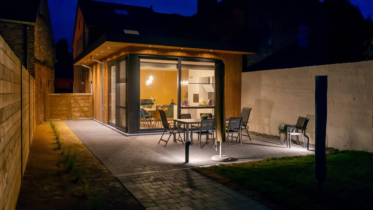 Heers House | Spacious 5-star house with large garden in cycling and hiking region