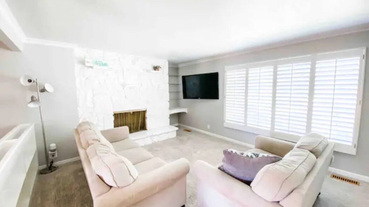Bountiful House | Spacious 5BR House near SLC & Lagoon with Theater