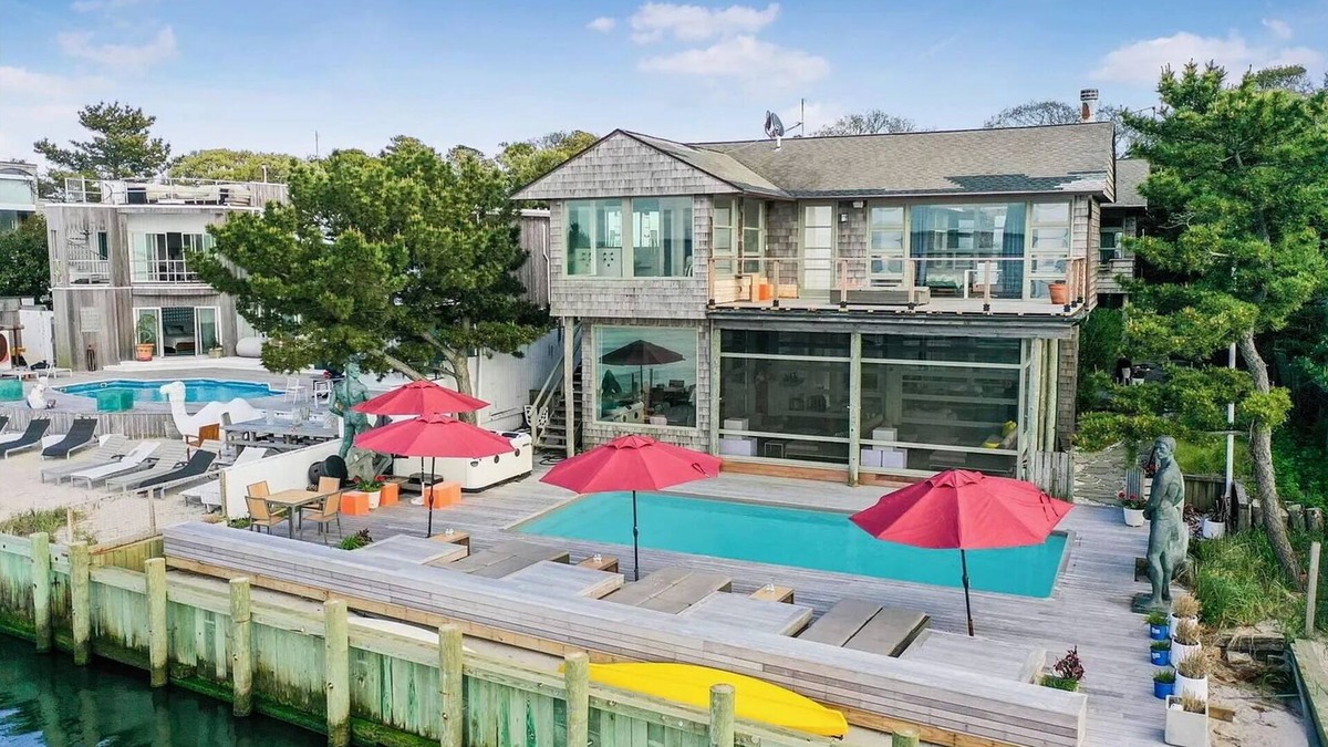 Fire Island Pines House | Spacious 6 Bedroom 6.5 Bath Pines house on the Bay w/AC, Heated Pool & Hot Tub