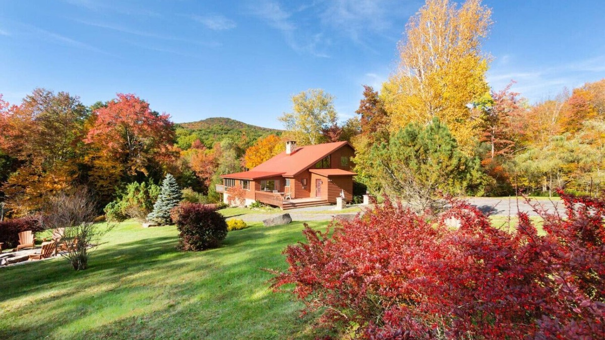 Highmount House | Spacious 6BR Catskills Mountain Getaway with Hot Tub & Stunning Views