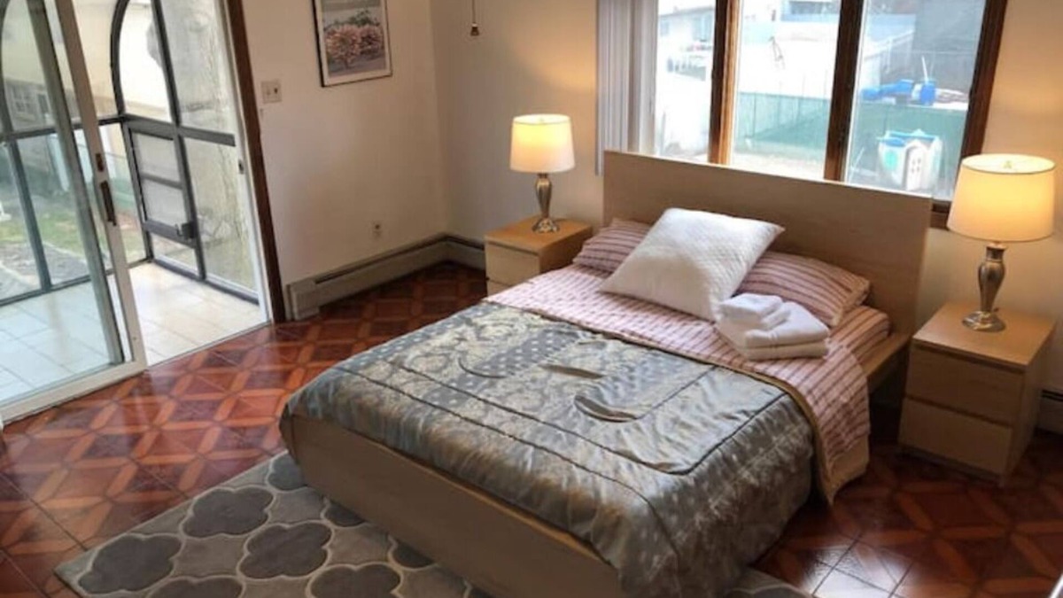 Secaucus Apartment | Spacious 7 Bed, 3 Bath spanning two separate floors. CLOSE TO NYC 30 day minimum