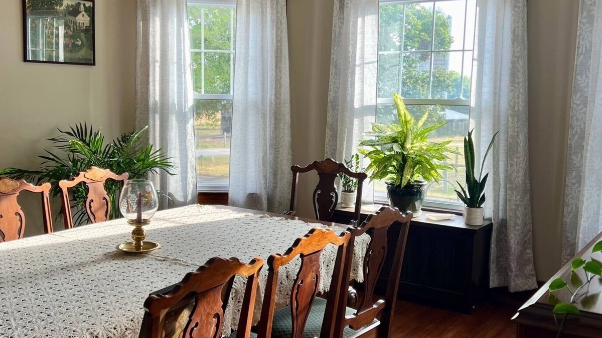New Haven Other | Spacious 7-bedroom Farmhouse in New Haven - On Bourbon Trail!