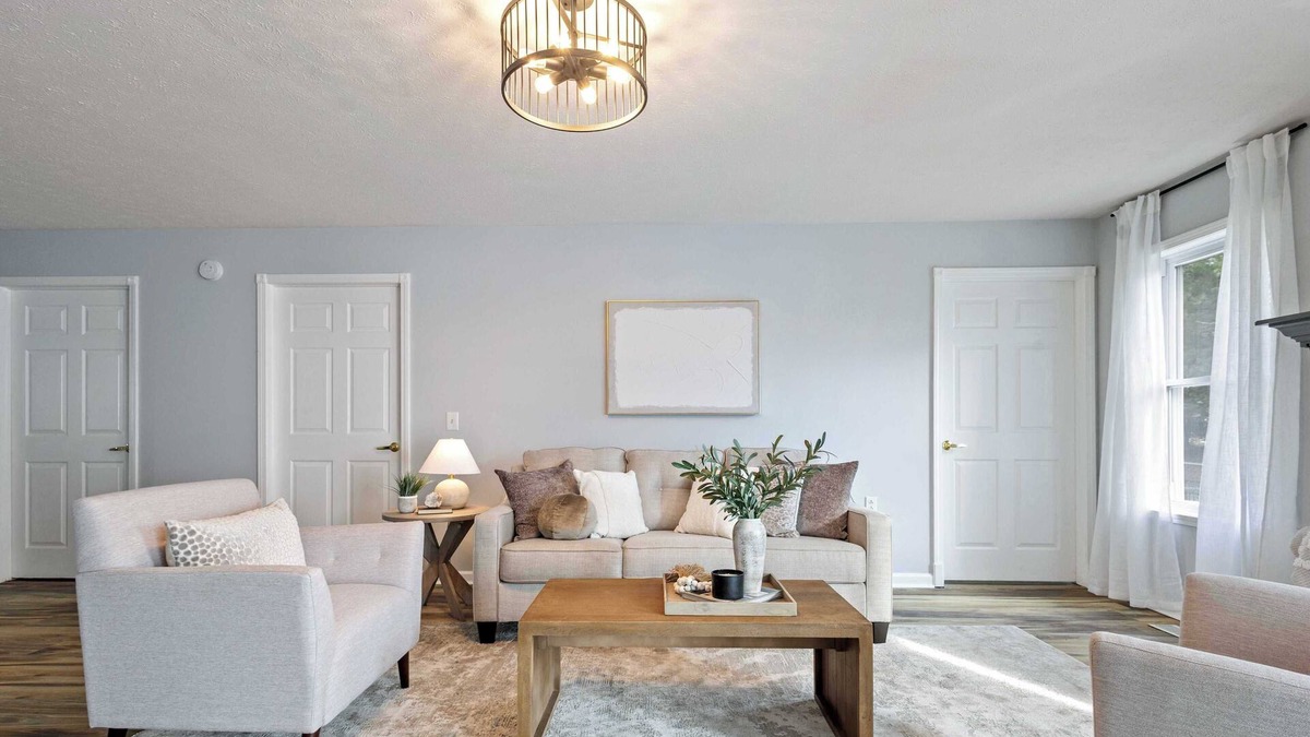 West Newton House | Spacious & Accessible 4BR Home - Perfect for Families - Private Yard #42051
