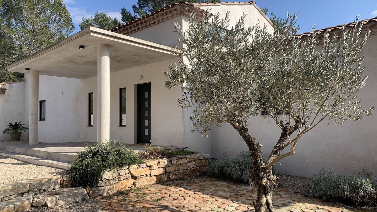 Flassans-sur-Issole Villa | Spacious and quiet villa classified 4 * furnished with tourism