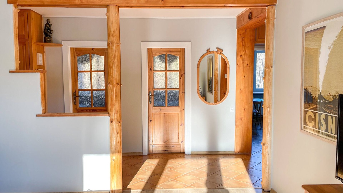 Cisna Apartment | Spacious and bright apartment in the Bieszczady Mountains
