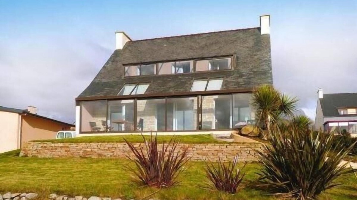 Plouarzel House | Spacious and bright holiday home. Panoramic sea view